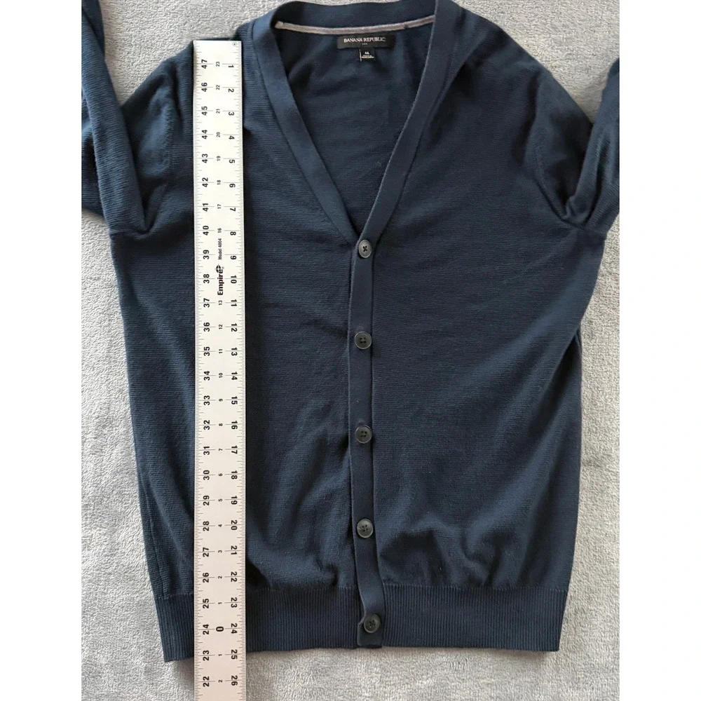 Banana Republic Mens Navy Blue V-Neck Button Front Cardigan Sweater Size M